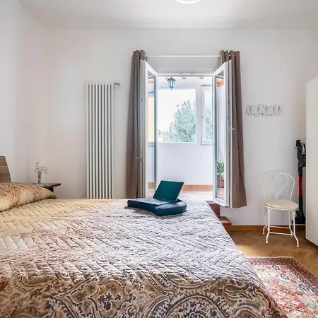 Flat Moon Over Florence Terrace And Free Parking Esterno foto